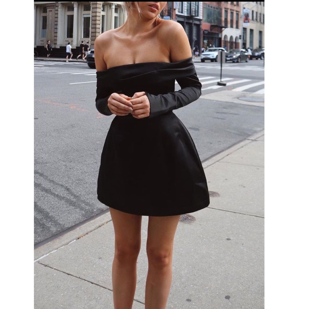 Commense Off Shoulder Black Large Long Sleeve Overfold Mini Dress